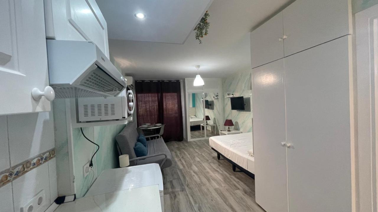 Estudio Jupiter Vista Al Mar Benalmádena Esterno foto